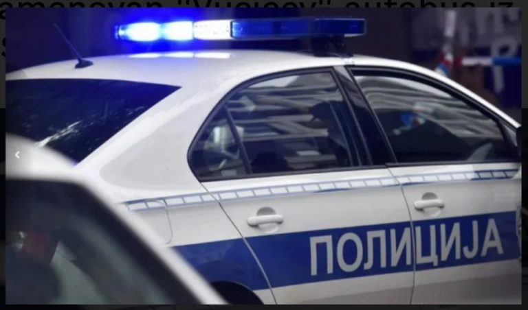 Dodik organizovao autobuse iz BiH za podršku Vučiću, oštećen jedan autobus pri povratku