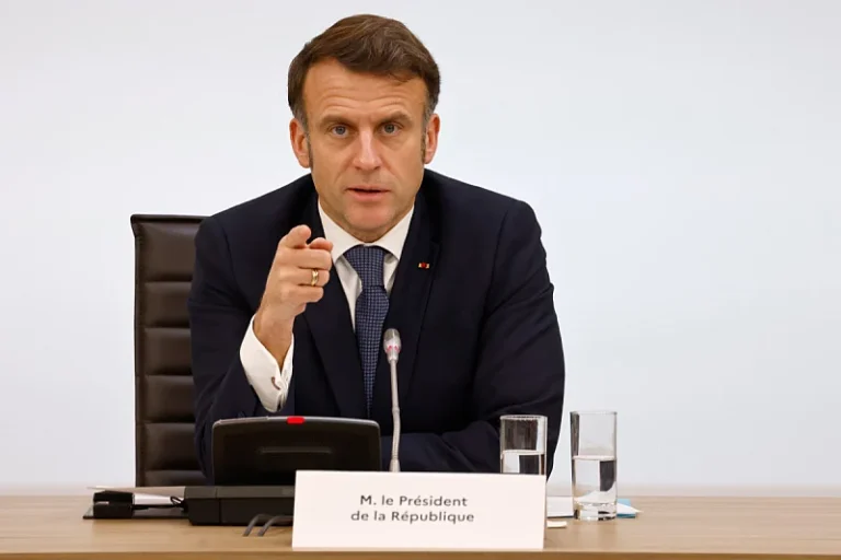MACRON NE ŠUTI: Oštro reagovao na nezapamćen potez Izraela