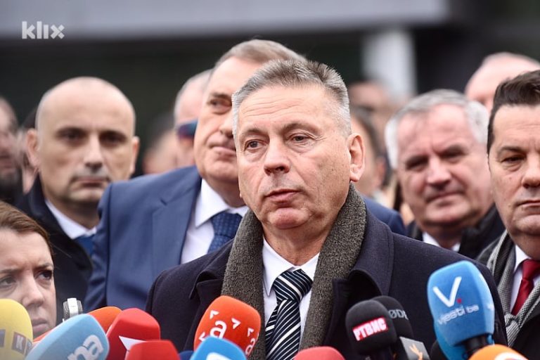 Ni advokati Dodika i Lukića ne dolaze na izricanje presude