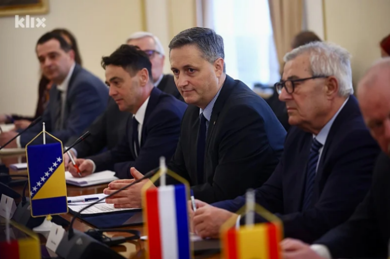 Bećirović poslije sastanka: Međunarodna zajednica neće dozvoliti pokušaje ugrožavanja Dejtonskog sporazuma