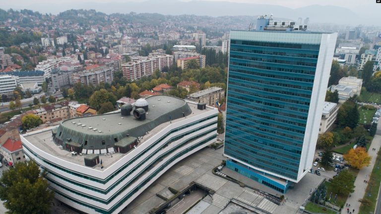 Studenti planiraju okupljanje ispred Parlamenta BiH i pozvali su građane da im se pridruže u zahtjevu za odgovornost zbog pogibije u Jablanici.