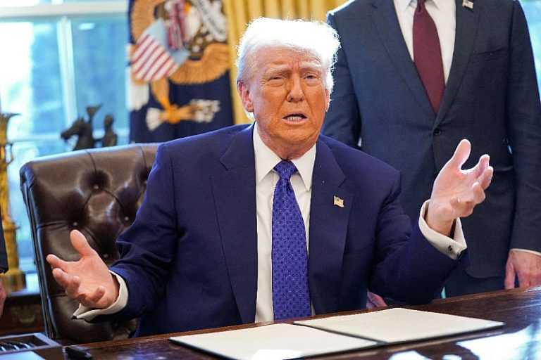 Donald Trump oglasio se nakon što Hamas nije ispoštovao njegov ultimatum: “Neka sada Izrael odluči šta želi.”