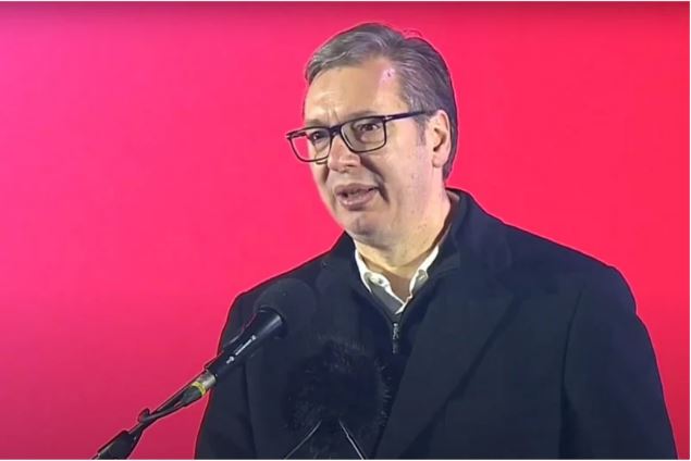 Vučić na skupu u Sremskoj Mitrovici: “Posebno zahvaljujem vama iz Doboja, žele da nas vide slomljene i na koljenima.”
