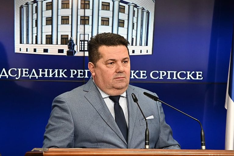 Stevandić tvrdi da brojne zemlje tajno podržavaju RS