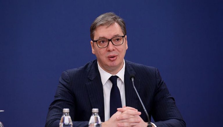 Vučić: “Strane obavještajne službe našle su ljude u Srbiji koji bi da saslušaju Dodika”