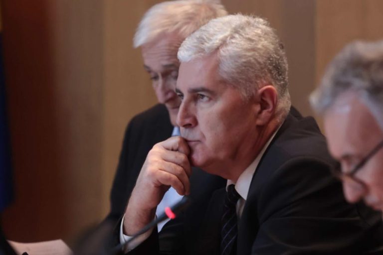 STRAH OD PORAZA NA IZBORIMA: Čović ima ambiciju da preuzme mjesto Komšića, ali se suočava s preprekom…