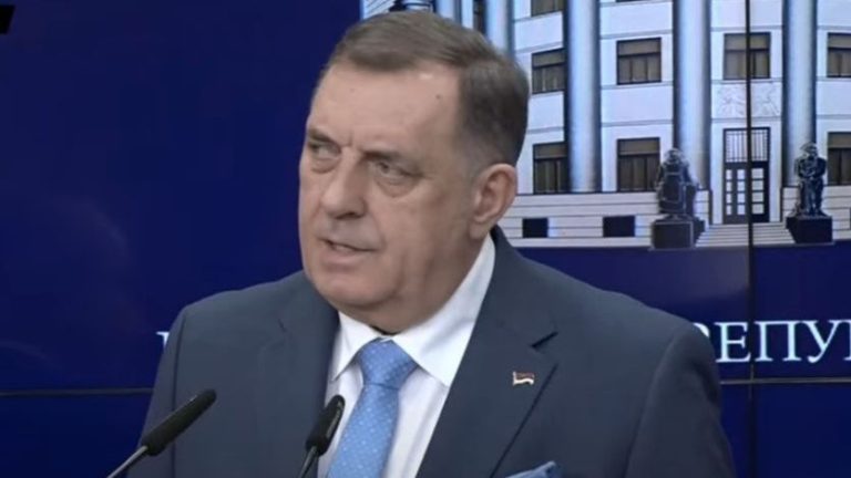 Dodik traži slamku spasa, nudi ‘rješenja’ – “RS je spreman da zamrzne zakone ako…”