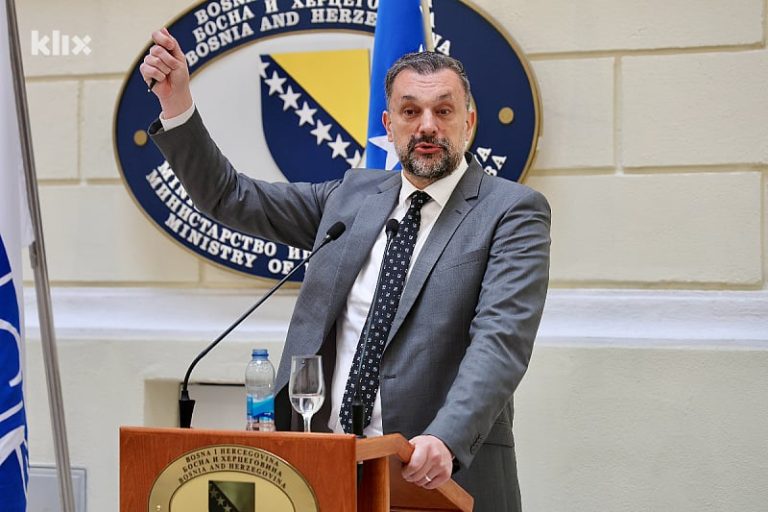 NiP šalje jasnu poruku: Zakoni su za sve – pa i za …