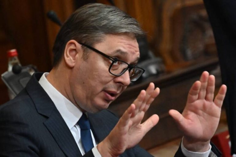 VUČIĆ SE OTVORENO MIJEŠA U POLITIKU BIH: Predsjednik Srbije o hapšenju Dodiku i odluci Schmidta