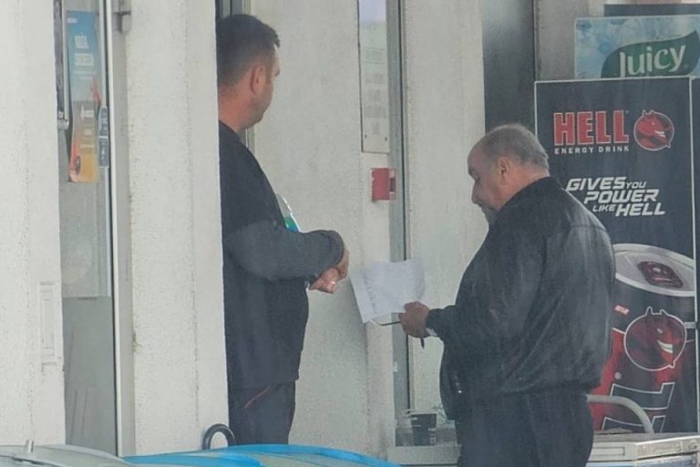 KONAČNO POLITIČAR SA KIČMOM: Jašarevićev šamar Dodiku, ali i SDA