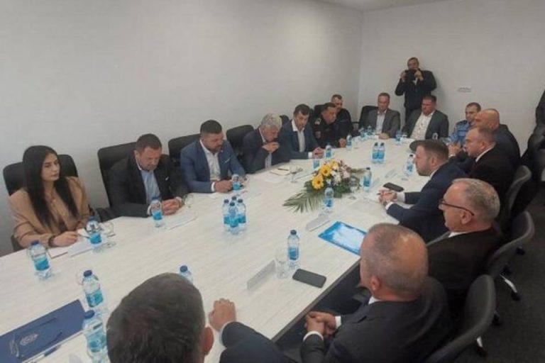 SASTANAK U BRATUNCU: MUP Srbije poslao svoje predstavnike preko Drine