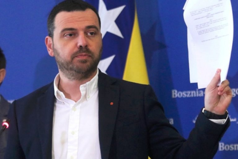 MAGAZINOVIĆ NAJAVLJUJE: Istorijska sjednica, sve se mijenja