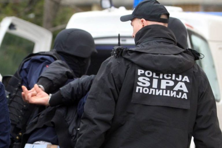 CURENJE INFORMACIJA U SIPA: Inspektor prebačen u drugi odjel, provjeravaju se mobiteli