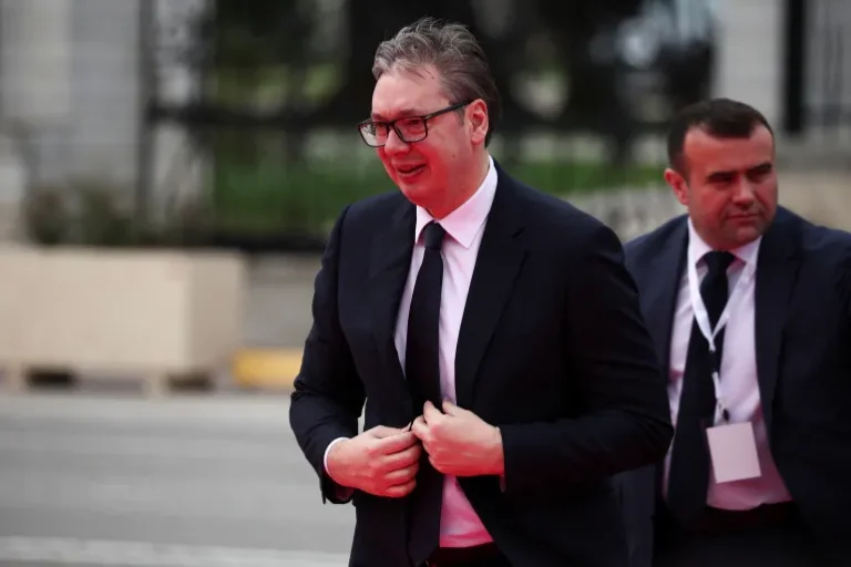 EVO KAKO JE VUČIĆ DOČEKAN U MOSKVI: Objavljen je i snimak