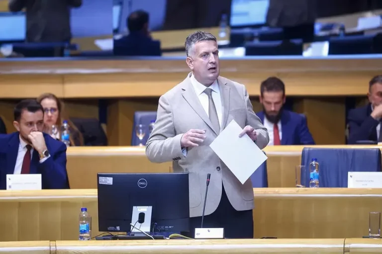 “Gotovo je!” – Vuković raskrinkao SNSD i HDZ!