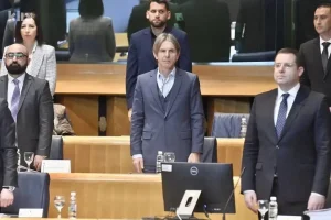 RAMPA ZA DRAGANA ČOVIĆA: Kojović otkrio plan, HDZ više nije poželjan