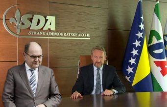 SDA traži pojašnjenje: Schmidtov komentar o tri federalne jedinice zabrinjava bošnjačke predstavnike
