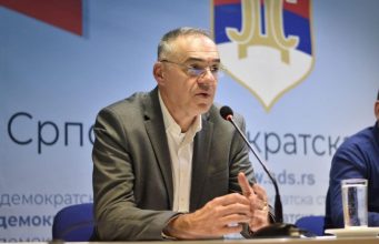 UDAR S TRI STRANE: I Vučić ruši Miličevića, razlog poznat