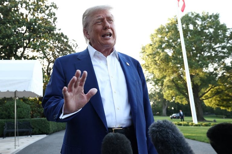 ŠOKANTNO: Trump upozorio Izrael