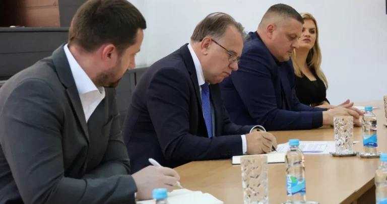 Nikšić održao sastanak sa predstavnicima prijevoznika BiH