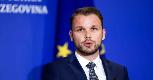 Stanivuković prozvao Dodika zbog laži!