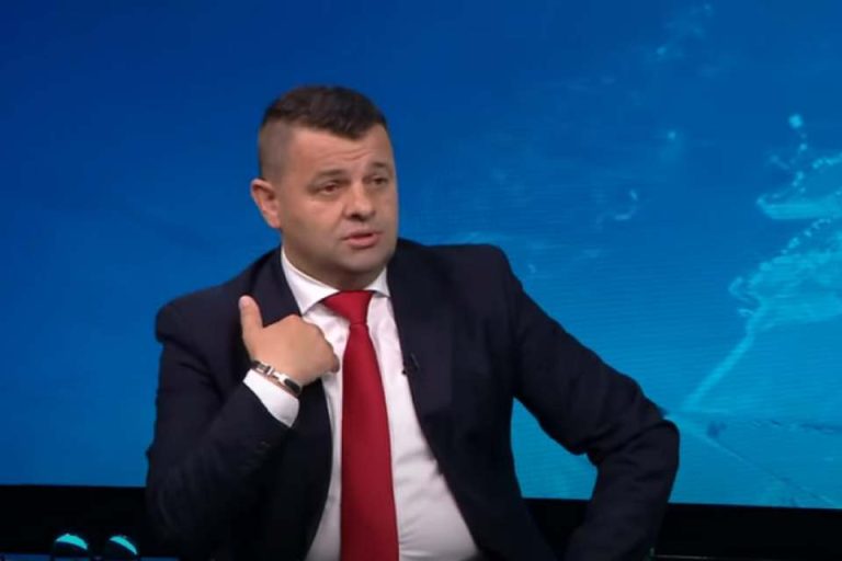 DUBOKO NARUŠENI ODNOSI U MINISTARSTVU: Duška Jurišić tuži Sevlida Hurtića zbog…