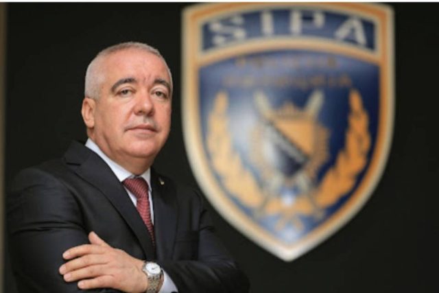 NE ŠUTE SVI: Direktor SIPA nije iznad zakona, sramna tišina predstavnika vlasti