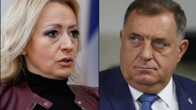 ALEKSANDRA PANDUREVIĆ RASKRINKALA DODIKA: “Znate li šta je on potpisao 2009. godine sa Tihićem i Čovićem?