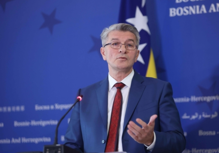 MEHMEDOVIĆ I EMRIĆ NA PRESSU: “Mogu razumjeti frustraciju Čovića, ali mu nije smetalo kada je…”