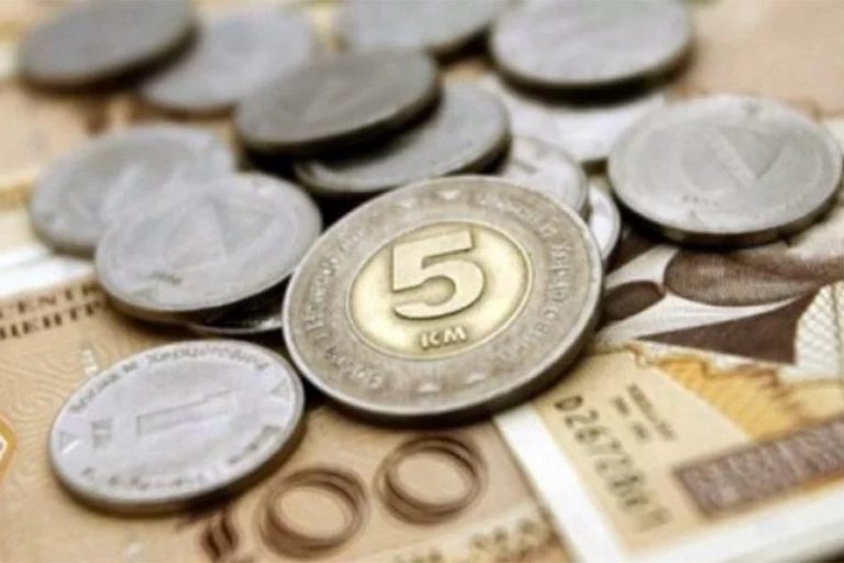 RADUJTE SE NARODI: Jednokratna pomoć umirovljenicima, ranije nego je očekivano