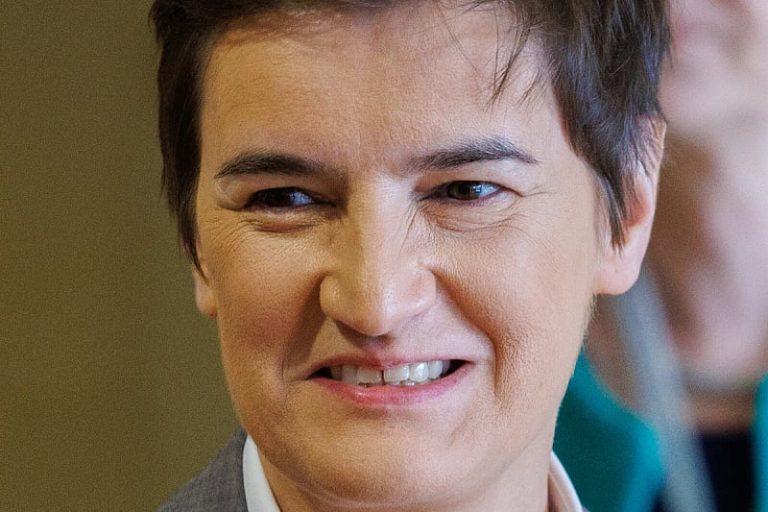 (VIDEO) Sramotna izjava Ane Brnabić: “Vikali su Allahu ekber i druge gadosti”