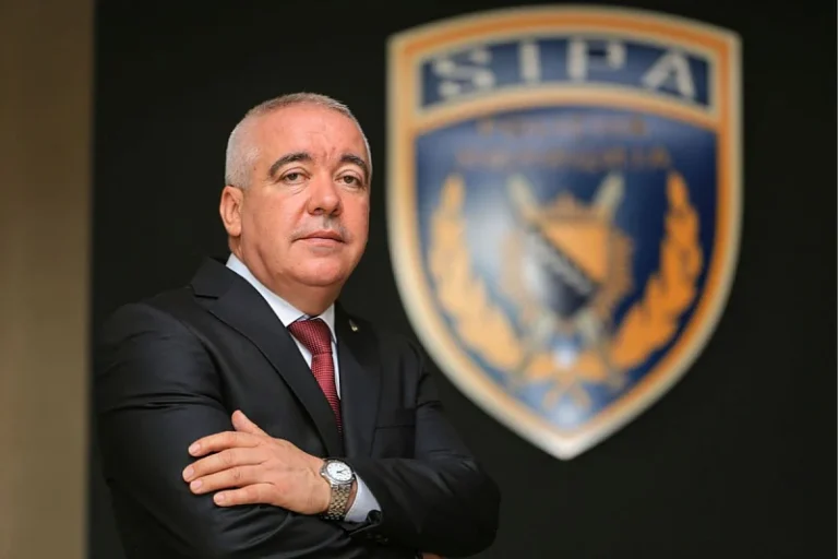 Hoće li Ćulum biti direktor i dok mu traje predmet u Tužilaštvu?