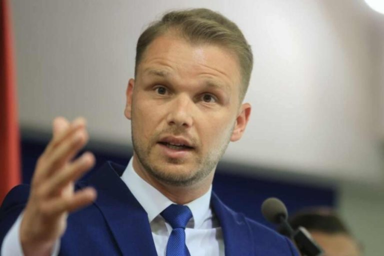 STANIVUKOVIĆ SE OKOMIO NA DODIKOVU STRANKU: “Sve bi odavno bilo gotovo da SNSD nije…!”