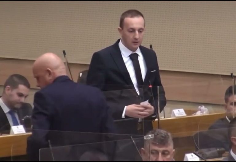 BODIROGA NASTAVLJA KARADŽIĆEV PUT: Vrijeme je da se pogledamo u oči