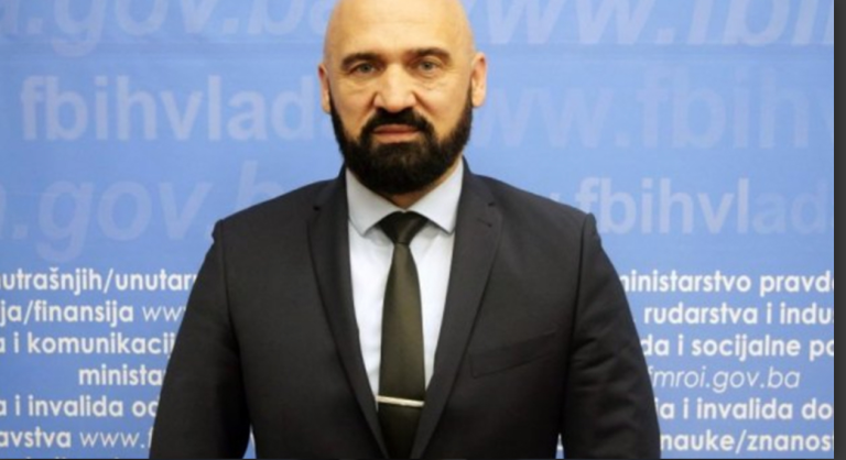 BEZ PARDONA: Isak ima poruku za Dodika i ruskog ambasadora
