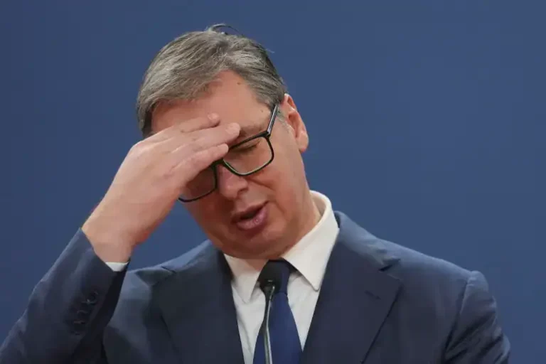 Vučić će morati da napusti Srbiju ili mu slijedi doživotni zatvor