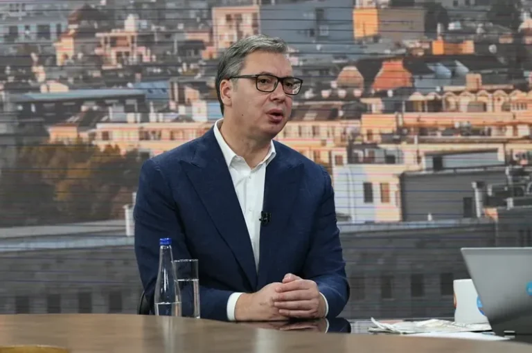 Vučić u strahu: Američke sankcije donose…