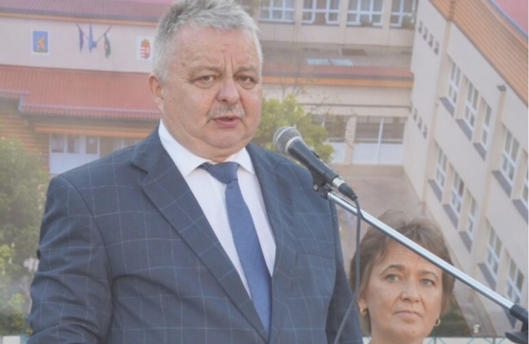 SKANDALOZNO: Gradonačelnik izazvao skandal govorom prvačićima: „Lijepo je jer nema nijednog Muhameda“