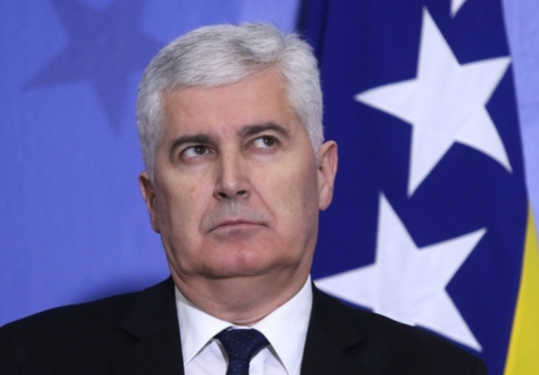 SVE JE GOTOVO: Dvostruka igra Čovića dolazi na naplatu, lider HDZ-a više nema kud…