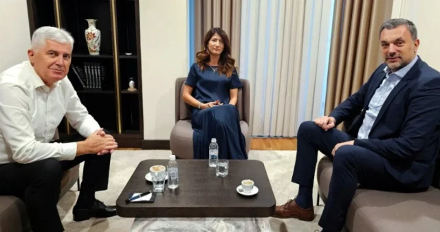 Nešto se “krčka” u FBiH: nakon sastanka sa Nikšićem, Čović danas ugostio Konakovića