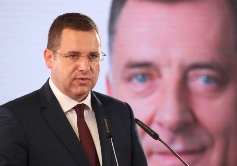 DODIKOVA “MARIONETA” NAJAVLJUJE: SNSD u ponedeljak donosi važnu odluku, evo i koju…