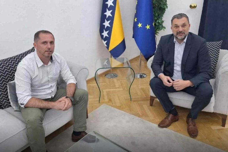VELIKI PORAZ: Konaković nije uspio srušiti Vladu USK, sve se okrenulo protiv njega!