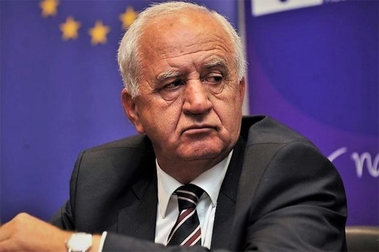 ŠEHIĆ PALI ALARM: Schmidt mora u akciju