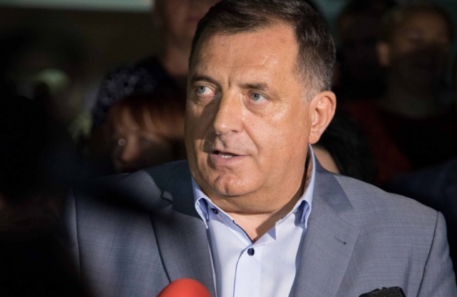 IMG_7526 TOTALNO RAZOTKRIVANJE U PROGRAMU UŽIVO: “Milorad Dodik mi je rekao – daćeš mi TRI I PO MILIONA U KEŠU da kupiš…!”