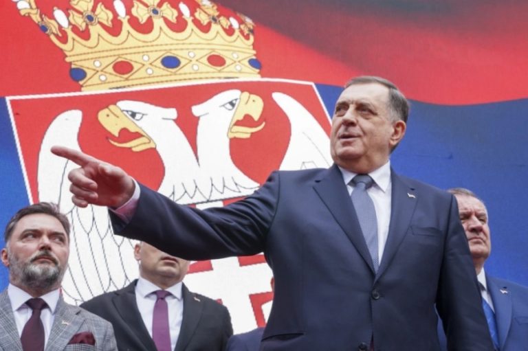 EVO ŠTA SE DESILO IZA ZATVORENIH VRATA: Dodikov veliki izazov Sarajevu pretvorio se u tišinu i povlačenje, je li ovo neočekivani kraj velike priče?