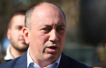 SNSD PRED KRAJEM? Crnadak otkriva kako su izbori luđački pokradeni