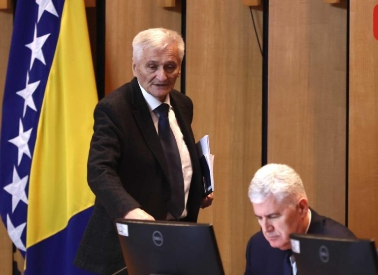 NE ODUSTAJU OD BLOKADA: U Domu naroda otkrivaju se stvarni ciljevi koalicijskih partnera.