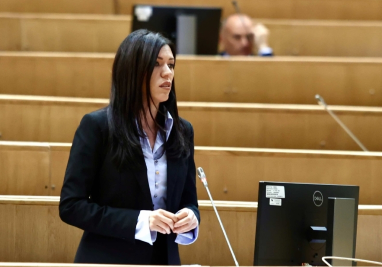 VULIĆ POSLALA OŠTRU PORUKU: SNSD povukao crvenu liniju oko ključnih zakona, evo šta se desilo…