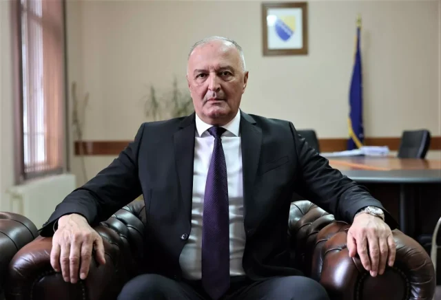 DOSTA JE BILO: Helez razotkrio planove za nove granice...