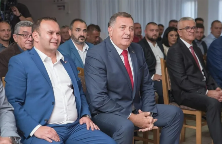 SKANDALOZNA OBJAVA GRADONAČELNIKA ISTOČNOG SARAJEVA!: Šta sa ovim želi reći Bošnjacima?